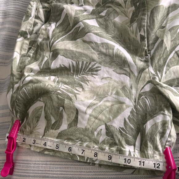 Tommy Bahama Boracay 5" Shorts - Picture 6 of 6